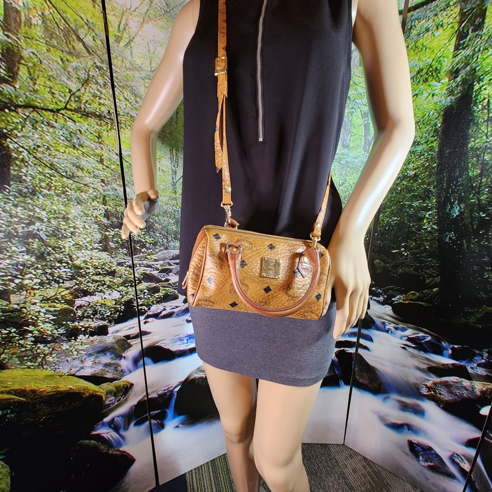 *SOLD* MCM Mini Visetos Boston Bag - Picture 12 of 12